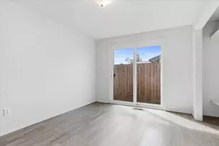 3167 Delta Waters Rd, Medford, OR 97504 - Photo 12