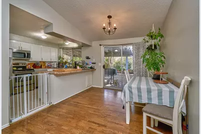 1741 Howell Avenue, Medford, OR 97501 - Photo 6