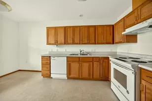 943 Mountain Meadows Cir, Ashland, OR 97520 - Photo 4