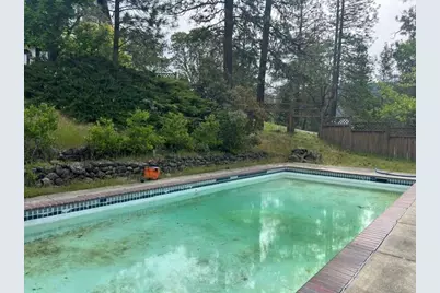 4196 E Evans Creek Road, Rogue River, OR 97537 - Photo 8