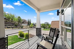 1315 Poppy Ridge Dr, Eagle Point, OR 97524 - Photo 40