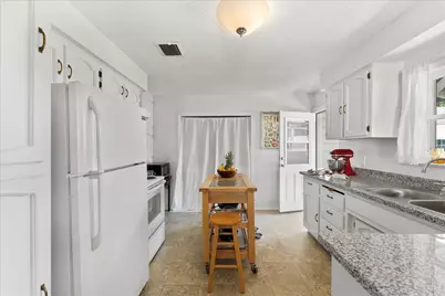 406 Newtown Street, Medford, OR 97501 - Photo 12