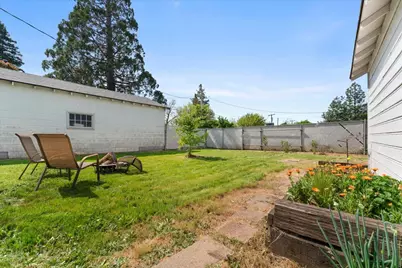 406 Newtown Street, Medford, OR 97501 - Photo 20
