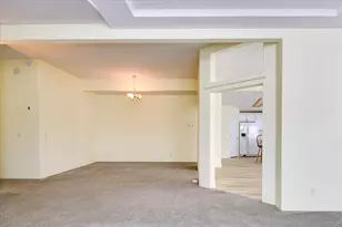 533 NE Shoshone Dr, Redmond, OR 97756 - Photo 10