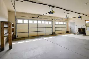 533 NE Shoshone Dr, Redmond, OR 97756 - Photo 40