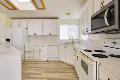 533 NE Shoshone Drive, Redmond, OR 97756 - Photo 18