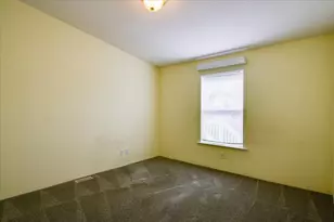 533 NE Shoshone Dr, Redmond, OR 97756 - Photo 34