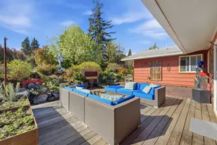 2019 Montello Ave, Hood River, OR 97031 - Photo 10