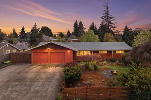 2019 Montello Ave, Hood River, OR 97031 - Photo 1