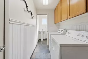 2019 Montello Ave, Hood River, OR 97031 - Photo 8