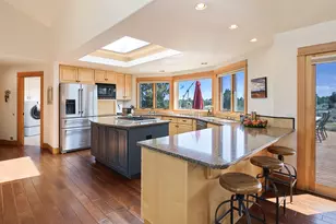 61280 Mountain Breezes Ct, Bend, OR 97702 - Photo 14