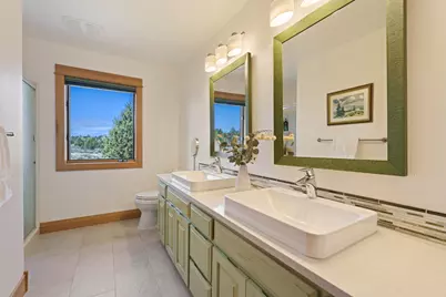 61280 Mountain Breezes Court, Bend, OR 97702 - Photo 34