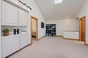 61280 Mountain Breezes Ct, Bend, OR 97702 - Photo 30