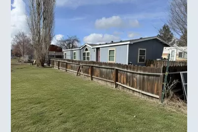 399 SE Idlewood Street, Prineville, OR 97754 - Photo 2