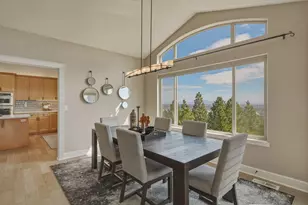 2393 N W Wyeth Pl, Bend, OR 97703 - Photo 18