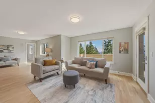 2393 N W Wyeth Pl, Bend, OR 97703 - Photo 34