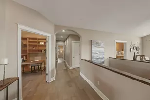 2393 N W Wyeth Pl, Bend, OR 97703 - Photo 22