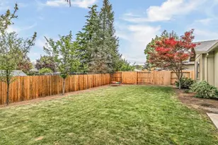 707 Sweethome Pl, Medford, OR 97504 - Photo 28