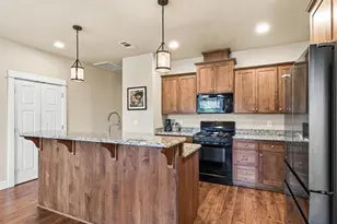 707 Sweethome Pl, Medford, OR 97504 - Photo 10