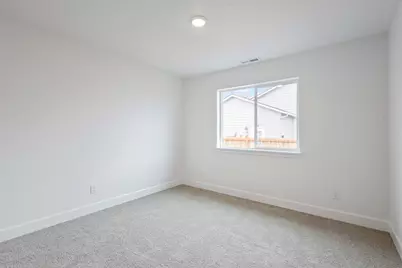429 NW Monte Vista Avenue #122, Madras, OR 97741 - Photo 18