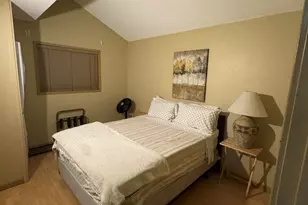 19717 SW Mount Bachelor Dr, Bend, OR 97702 - Photo 4