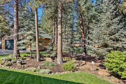 59979 Navajo Road, Bend, OR 97702 - Photo 46