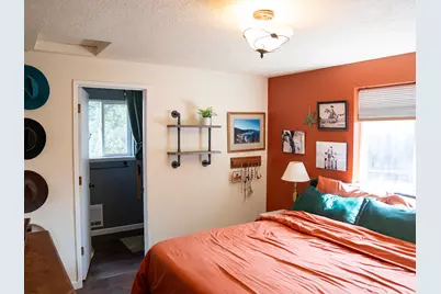 1923 SW 20th Street, Redmond, OR 97756 - Photo 12