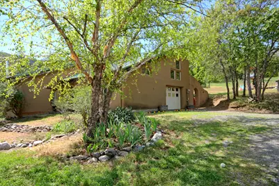 8150 Upper Applegate Road, Jacksonville, OR 97530 - Photo 72