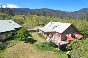 8150 Upper Applegate Rd, Jacksonville, OR 97530 - Photo 6