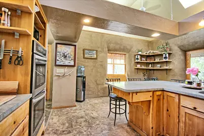 8150 Upper Applegate Road, Jacksonville, OR 97530 - Photo 22