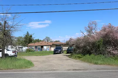 532 Wilson Road, Central Point, OR 97502 - Photo 1