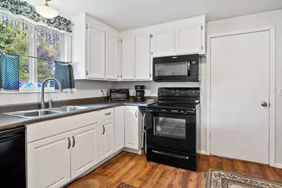 3992 NW Xavier Avenue, Redmond, OR 97756 - Photo 8