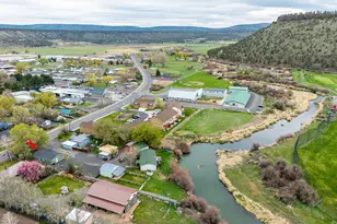 715 S Main St, Prineville, OR 97754 - Photo 40