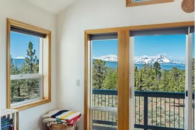 65230 Smokey Ridge Road, Bend, OR 97703 - Photo 34