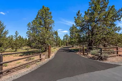 65230 Smokey Ridge Road, Bend, OR 97703 - Photo 48