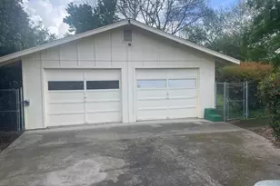 1325 Orchard Home Dr, Medford, OR 97501 - Photo 2