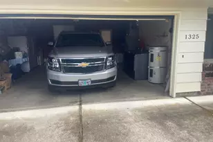 1325 Orchard Home Dr, Medford, OR 97501 - Photo 12