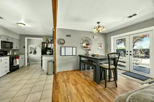 826 Oak Grove Rd, Medford, OR 97501 - Photo 58