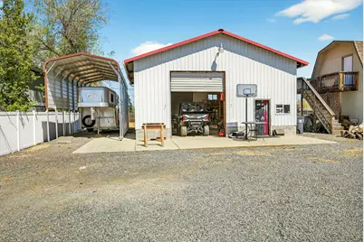 826 Oak Grove Road, Medford, OR 97501 - Photo 50