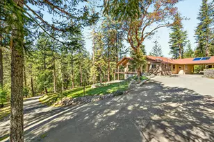 5225 Sterling Creek Rd, Jacksonville, OR 97530 - Photo 38