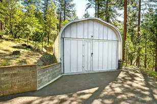 5225 Sterling Creek Rd, Jacksonville, OR 97530 - Photo 40