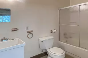5225 Sterling Creek Rd, Jacksonville, OR 97530 - Photo 26