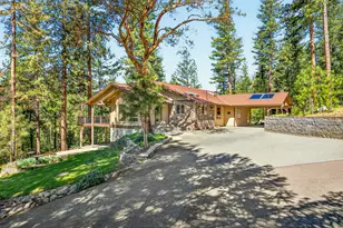 5225 Sterling Creek Rd, Jacksonville, OR 97530 - Photo 42