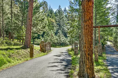 5225 Sterling Creek Road, Jacksonville, OR 97530 - Photo 12