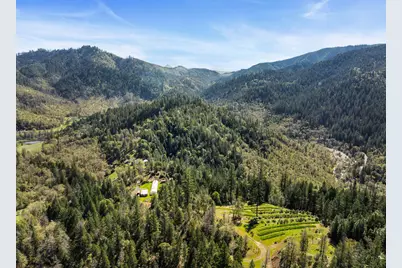 17939 E Evans Creek Road, Rogue River, OR 97537 - Photo 8