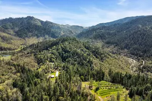 17939 E Evans Creek Rd, Rogue River, OR 97537 - Photo 8