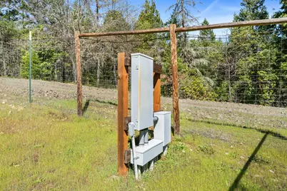 17939 E Evans Creek Road, Rogue River, OR 97537 - Photo 30