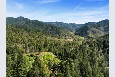 17939 E Evans Creek Road, Rogue River, OR 97537 - Photo 12