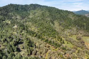 17939 E Evans Creek Rd, Rogue River, OR 97537 - Photo 18