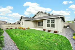 3954 Wyoming Ln, Medford, OR 97504 - Photo 30